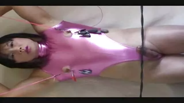 XXX không đăng ký  Nhìn ﻿sec khong che trộm váy của một cô gái trong cửa hàng quần áo