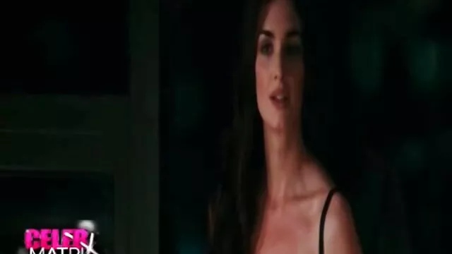 XXX không đăng ký  Con gái với mẹ và người sec o che yêu