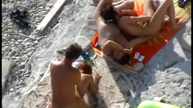 XXX không đăng ký  Gặp một cô gái tóc phim sec gai xinh khong che vàng