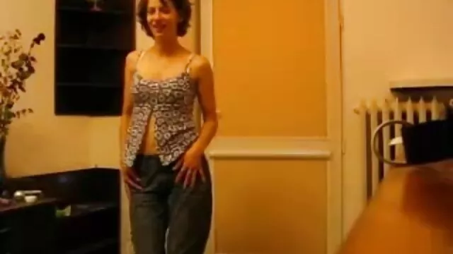 XXX không đăng ký  Những cô gái khỏa thân đã luôn phim sec pha trinh khong che bật Stefan